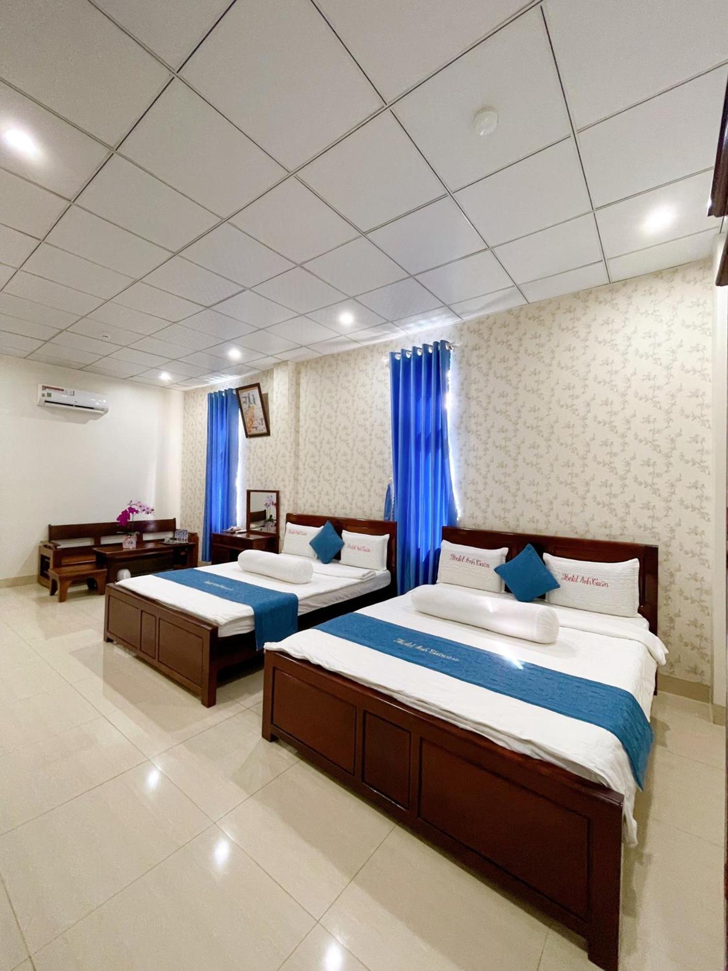 Anh Tuan Hotel & Coffee - Pleiku, Gia Lai Exterior photo